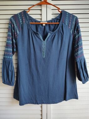 Jessica Simpson Navy Embroidered Peasant Tunic